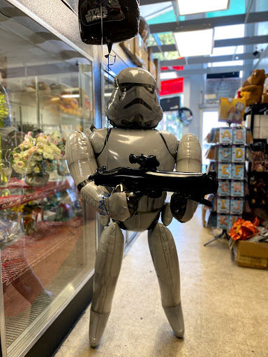 Florist «Everyday Flowers and Balloons», reviews and photos, 512 El Camino Real, Redwood City, CA 94063, USA