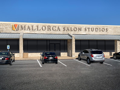 Mallorca Salon Studios 2947 Thousand Oaks Dr #5, San Antonio, TX 78247