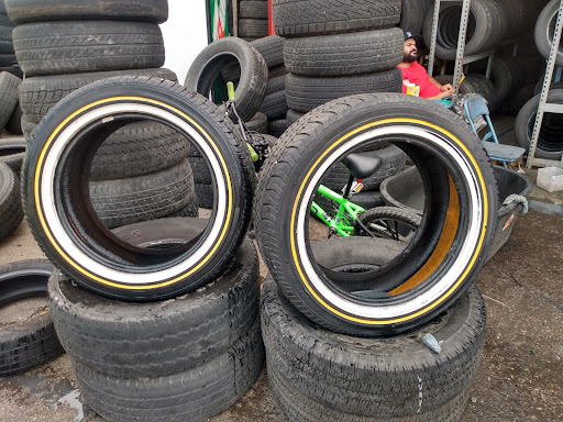 Freddy´s tire shop
