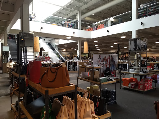 Shoe Store «DSW Designer Shoe Warehouse», reviews and photos, 60 NJ-17, Paramus, NJ 07652, USA
