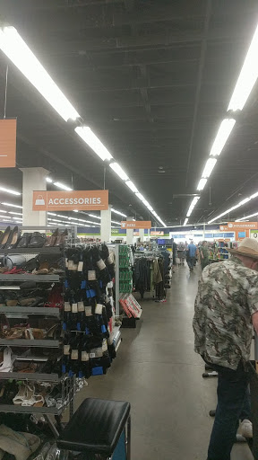 Thrift Store «Goodwill», reviews and photos