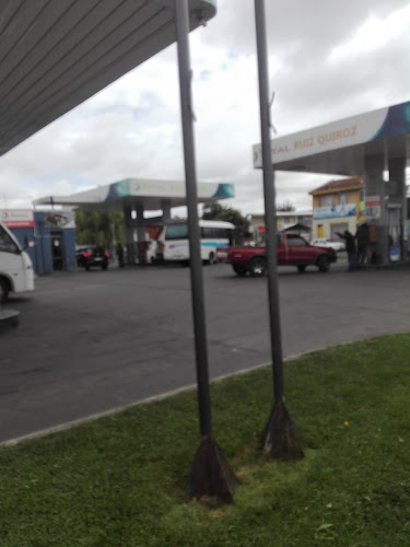 Distribuidora de Combustibles Ruiz Quiroz - Centro comercial