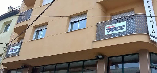 Acadèmia Sarroca, Escuela de idiomas en Móra d'Ebre,Tarragona