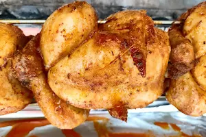 Kurczak Nowodworski - kurczaki z rożna, frytki, hot-dogi image