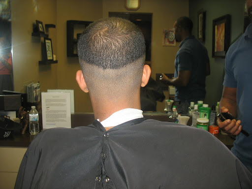 Barber Shop «Executive Edge Hair Care», reviews and photos, 900 N Federal Hwy # 110, Boca Raton, FL 33432, USA