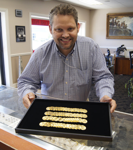 Gold Dealer «Americash Jewelry and Coin Buyers», reviews and photos, 16 Ogden Ave, Westmont, IL 60559, USA
