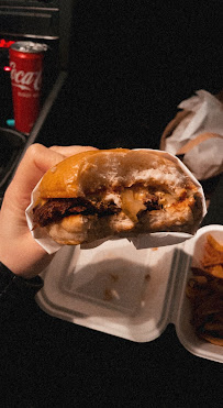 Hamburger du Restaurant américain Dumbo Petites-Écuries à Paris - n°13