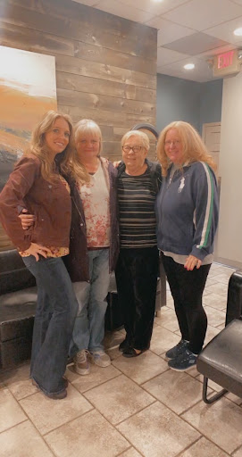 Beauty Salon «Accolades Salon Spa», reviews and photos, 2065 Randolph Ave, St Paul, MN 55105, USA