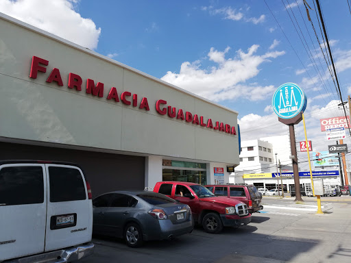 Farmacia Guadalajara Suc. Alamos