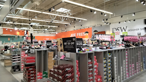 Grocery Store «Hy-Vee», reviews and photos, 6150 Egan Dr, Savage, MN 55378, USA