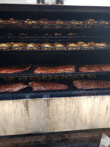 Grocery Store «Food Giant», reviews and photos, 300 W Farthing St # 300, Mayfield, KY 42066, USA