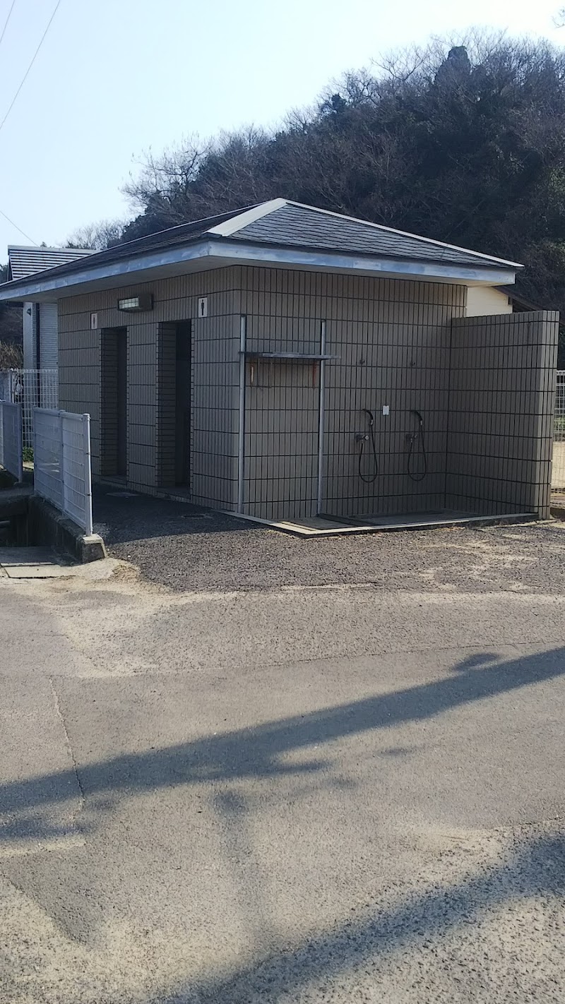 山田海岸 公衆トイレ・シャワー