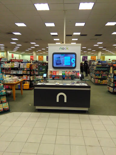 Book Store «Barnes & Noble», reviews and photos, 7900 Mentor Ave, Mentor, OH 44060, USA