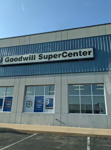 Thrift Store «Goodwill», reviews and photos, 2121 Holliday Dr, Dubuque, IA 52002, USA