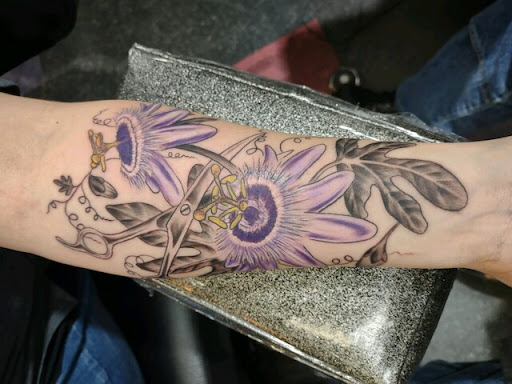 Tattoo Shop «In Your Face Tattooz», reviews and photos, 270 S Main St, Fond du Lac, WI 54935, USA