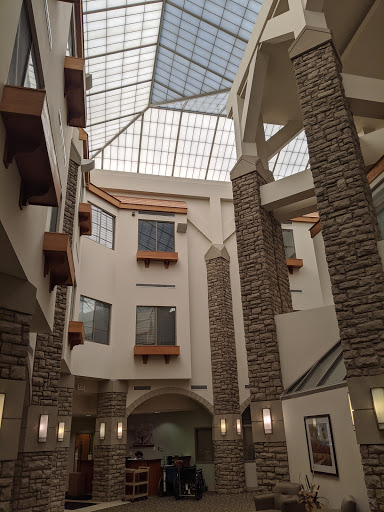 11900 Fairhill Rd, Cleveland, OH 44120, USA