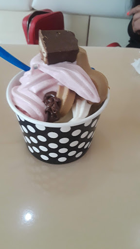 Frozen Yogurt Shop «myMochi Frozen Yogurt», reviews and photos, 8001 S Orange Blossom Trail, Orlando, FL 32809, USA