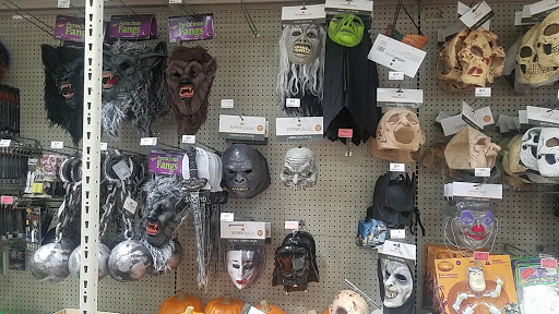 Home Improvement Store «Menards», reviews and photos, 2700 W Lake Cook Rd, Long Grove, IL 60047, USA