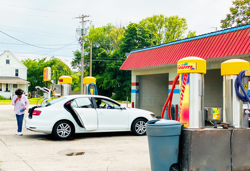 National Pride Car Wash en Kenosha