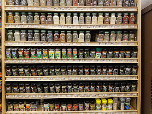 Grocery Store «Fresh Thyme Farmers Market- Town & Country», reviews and photos, 13957 Manchester Rd, Ballwin, MO 63011, USA