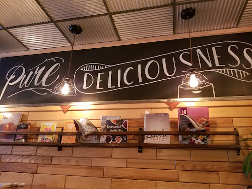 Restaurant «ComfortFood and kitchenette», reviews and photos, 437 Alden Ave, Morrisville, PA 19067, USA