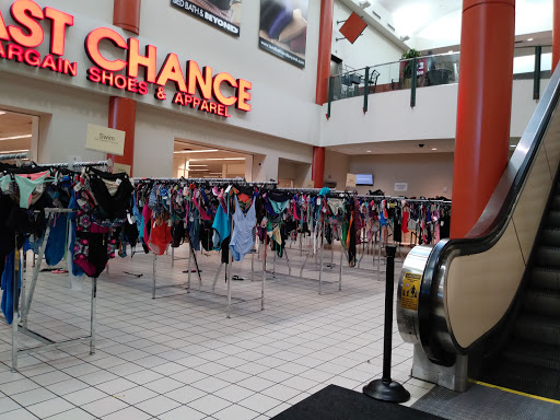 Department Store «Last Chance Clearance Store», reviews and photos, 1919 E Camelback Rd, Phoenix, AZ 85016, USA