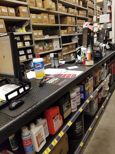 Auto Parts Store «Advance Auto Parts», reviews and photos, 3000 16th Ave SW, Cedar Rapids, IA 52404, USA