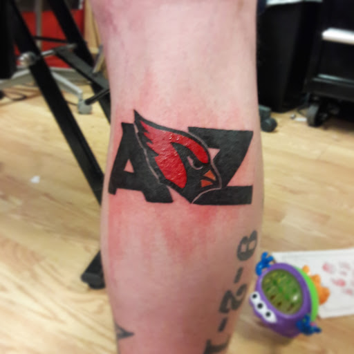 Tattoo Shop «Wolfskin Ink Tattoo», reviews and photos, 1752 W Bell Rd, Phoenix, AZ 85023, USA