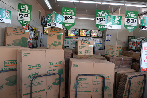 Truck Rental Agency «U-Haul Moving & Storage of Burien», reviews and photos, 13645 1st Avenue South, Burien, WA 98168, USA