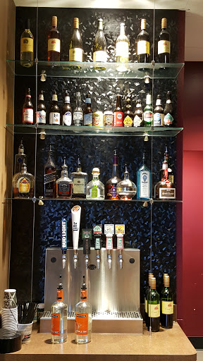 Movie Theater «B&B Theatres Shawnee 18», reviews and photos, 16301 Midland Dr, Shawnee, KS 66217, USA