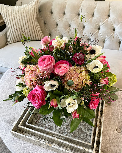 Florist «Earth Garden», reviews and photos, 89 Elm St, New Canaan, CT 06840, USA