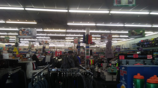 Sporting Goods Store «Big 5 Sporting Goods - El Paso», reviews and photos, 9813 Dyer St #500, El Paso, TX 79924, USA