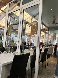Atmosphère du Restaurant familial Les inséparables à Cavalaire-sur-Mer - n°1