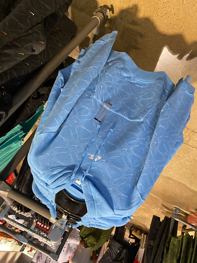 Clothing Store «Nike Factory Store», reviews and photos, 917 Lighthouse Pl, Michigan City, IN 46360, USA