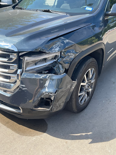 Auto Body Shop «Service King Collision Repair of North Grand Prairie», reviews and photos, 3021 Eagle Dr, Grand Prairie, TX 75052, USA