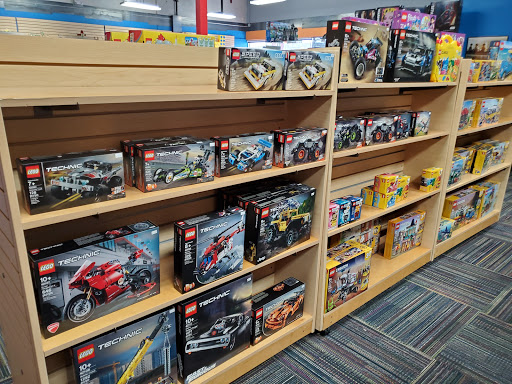 Toy Store «Bricks & Minifigs San Antonio», reviews and photos, 21850 Bulverde Rd #102, San Antonio, TX 78259, USA