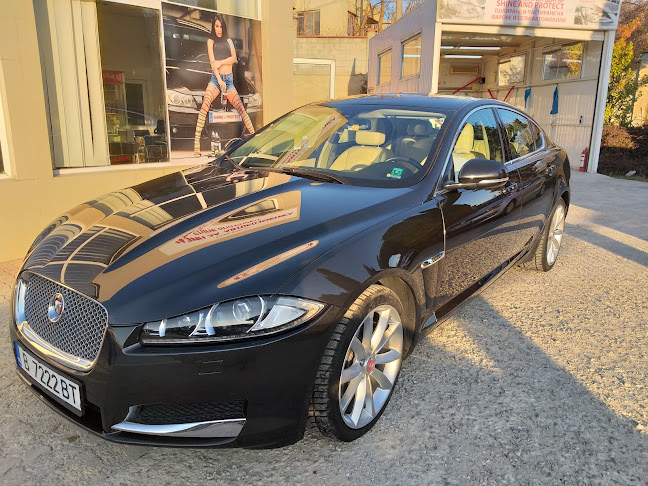 ж.к. Възраждане IIIМладост, бул. „Цар Освободител“ 122, 9000 Варна