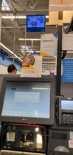 Department Store «Walmart Supercenter», reviews and photos, 4115 E Lincoln Way, Sterling, IL 61081, USA