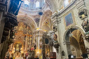 Basílica Virgen de las Angustias image
