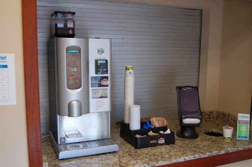 Shipping and Mailing Service «The Pack-N-Post», reviews and photos, 1852 Banking St, Greensboro, NC 27408, USA