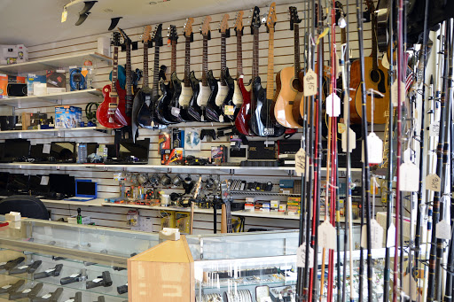 Pawn Shop «American Pawn», reviews and photos, 10045 Belvedere Rd, Royal Palm Beach, FL 33411, USA