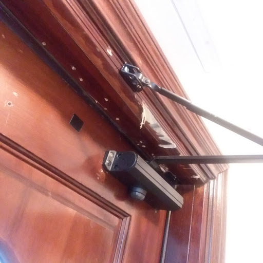 Key Duplication Service «KeyMe», reviews and photos, 401 N Pacific Coast Hwy, Redondo Beach, CA 90277, USA