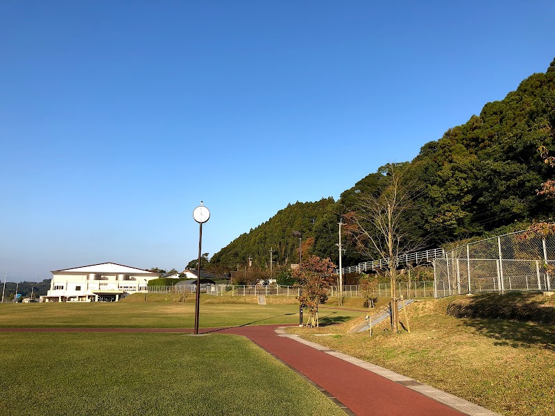 国富町中央コミュニティセンター コミュニティ広場