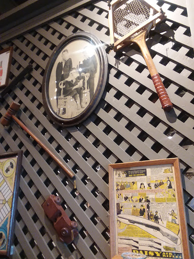 American Restaurant «Cracker Barrel Old Country Store», reviews and photos, 800 N Interstate Dr, Norman, OK 73072, USA