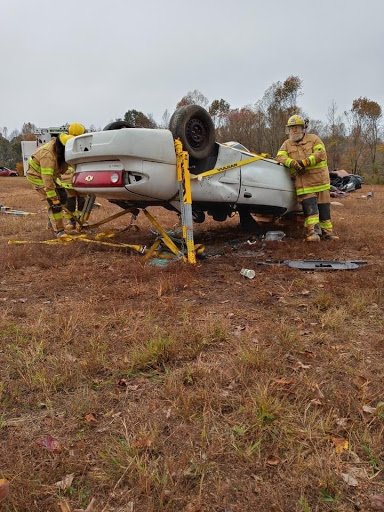 Auto Parts Market «Qualls Auto Salvage», reviews and photos, 190 Trent Rd, Lafayette, TN 37083, USA