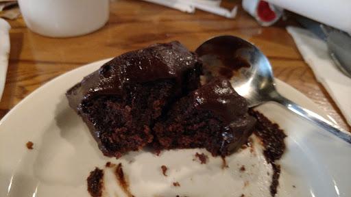 American Restaurant «Cracker Barrel Old Country Store», reviews and photos, 2858 N Glenstone Ave, Springfield, MO 65803, USA