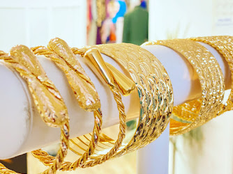 عالم الشرق DDJ “DaliaDiamond Jewellery”&“VanAbaya”