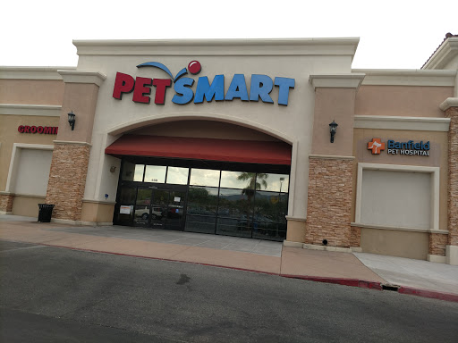 Pet Supply Store «PetSmart», reviews and photos, 6650 N Durango Dr, Las Vegas, NV 89149, USA