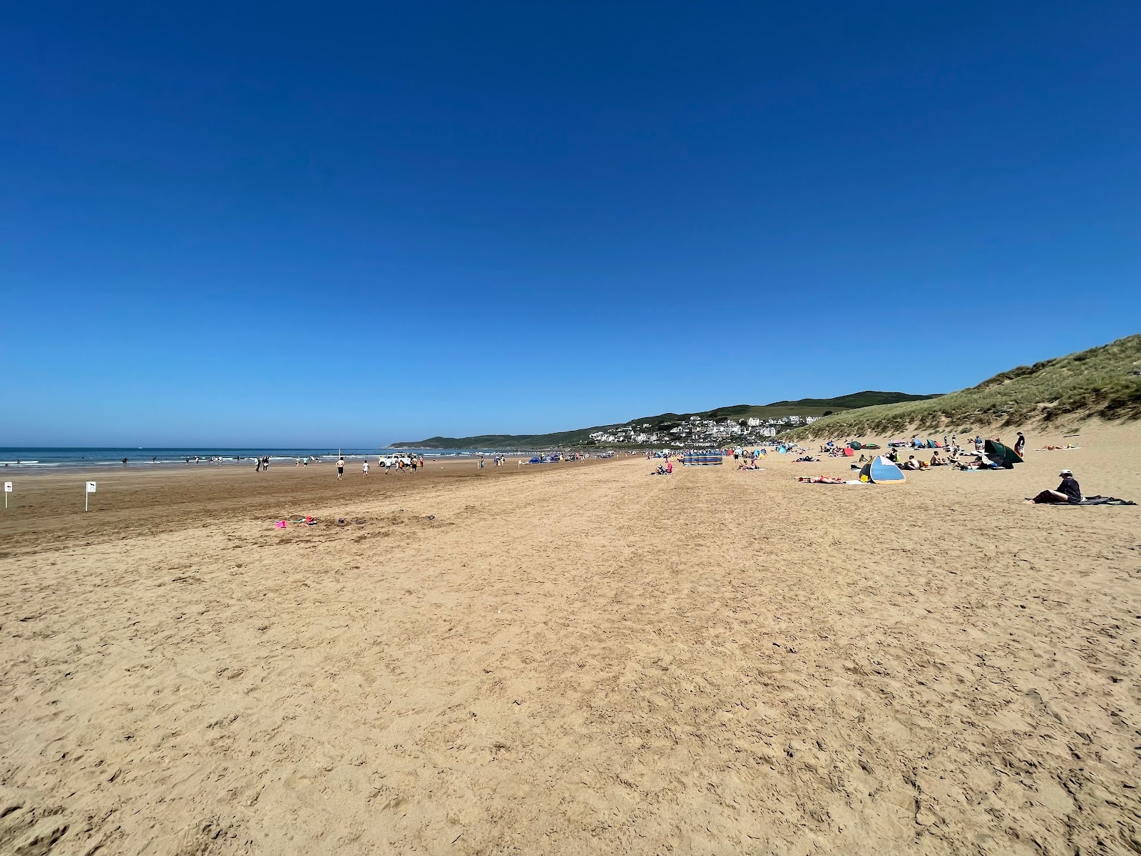 Foto van Woolacombe Beach met hoog niveau van netheid