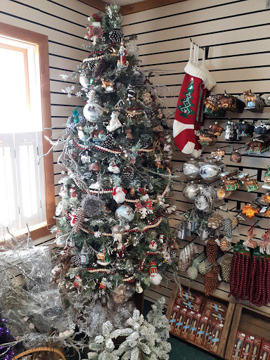 Gift Shop «Winterwood Gift & Christmas Shoppe», reviews and photos, 3137 U.S. 9, Rio Grande, NJ 08242, USA